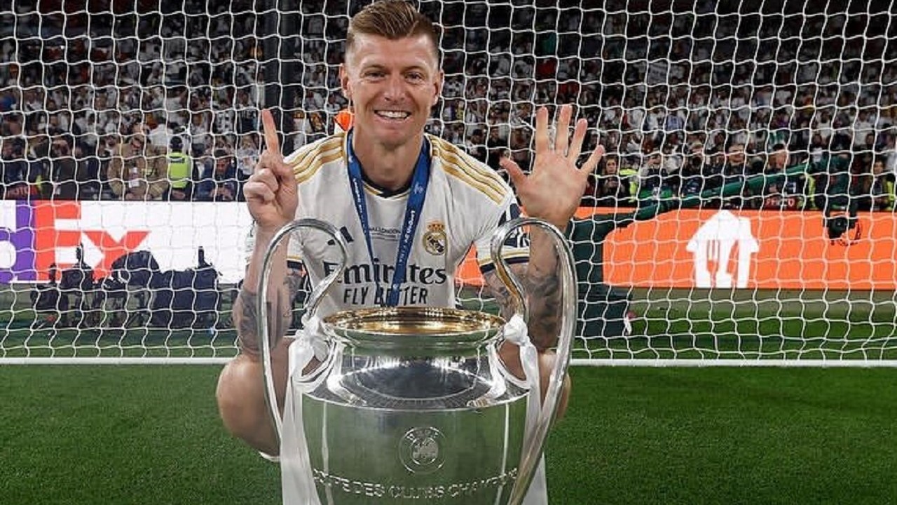 Cerita Toni Kroos Batal Gabung Manchester United karena Sosok Ini