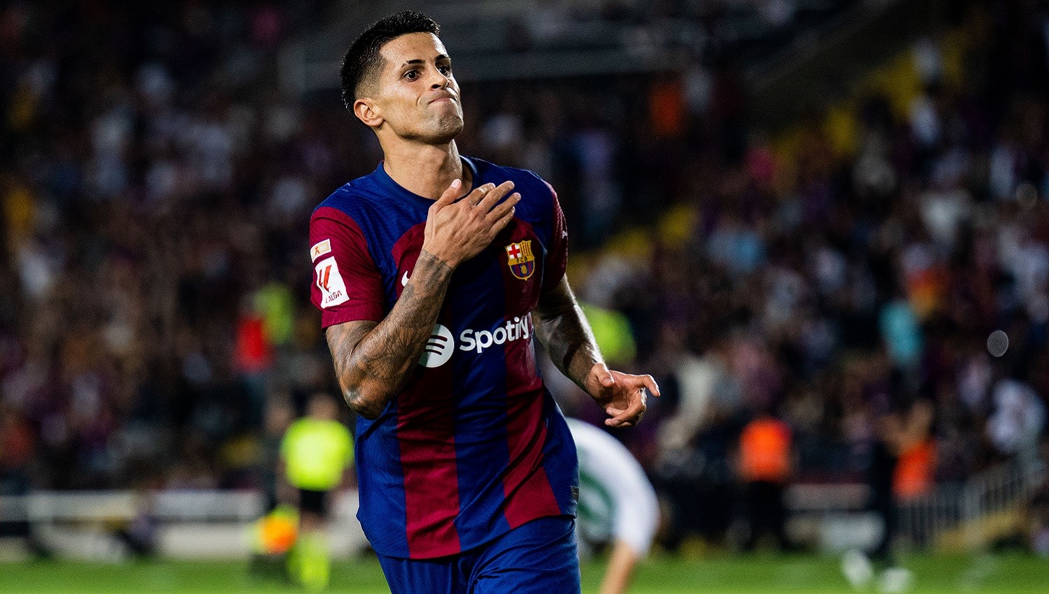 Barcelona Gagal Permanenkan Joao Cancelo, Manchester City Patok Harga Selangit?