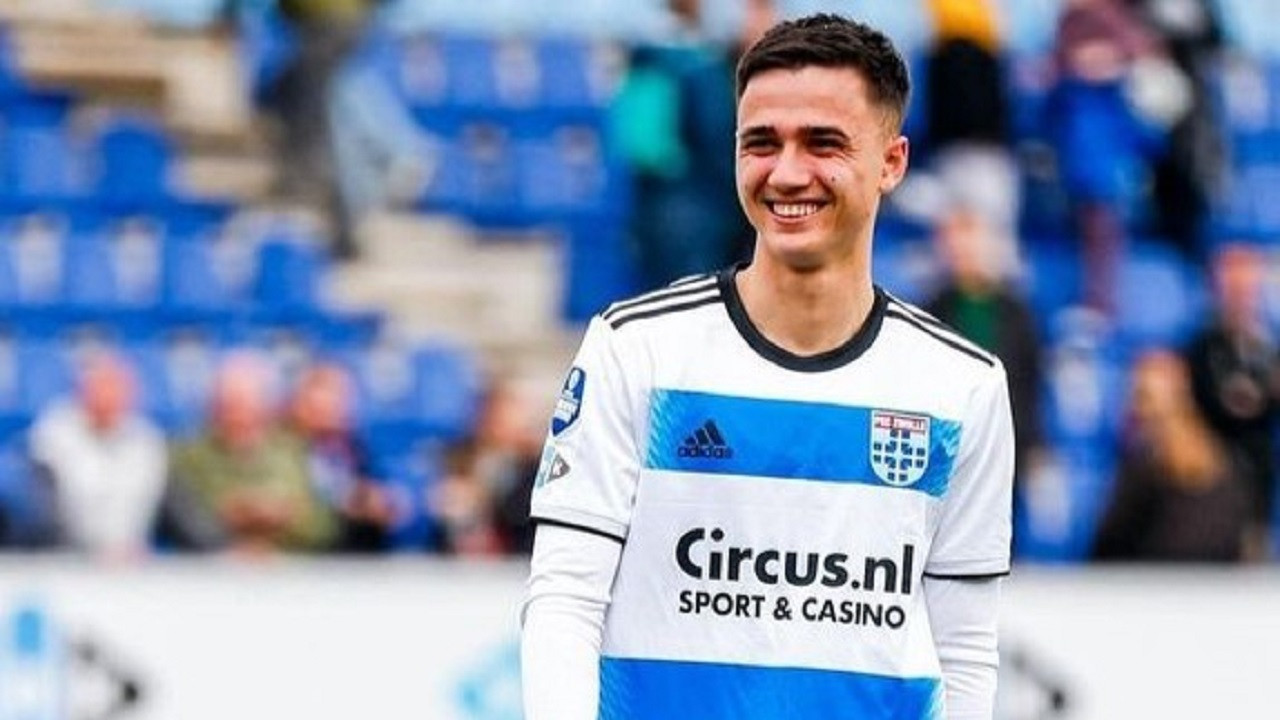 Eliano Reijnders Teken Kontrak Baru dengan PEC Zwolle hingga 2027