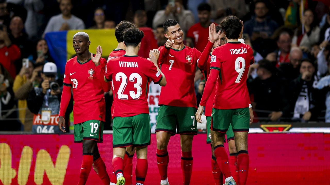 Usai Brace di Portugal vs Polandia, Cristiano Ronaldo Blak-blakkan Soal Rencana Pensiun