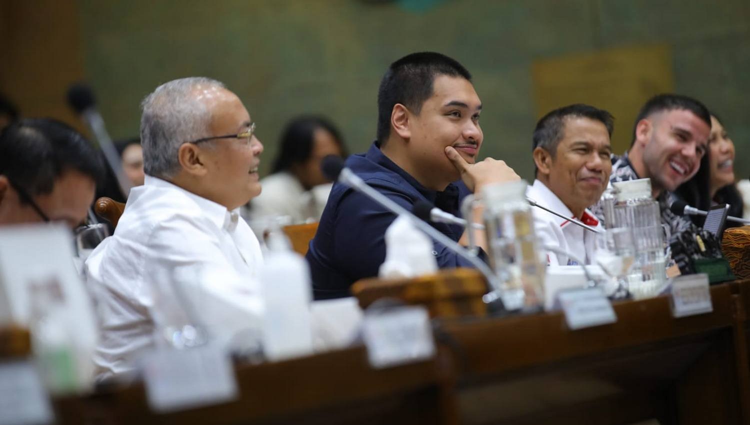 Suara Lantang Menpora soal Naturalisasi Calvin Verdonk dan Jens Raven