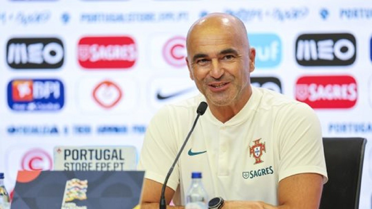 Cristiano Ronaldo Cetak 900 Gol, Roberto Martinez: Itu Membantu Timnas Portugal