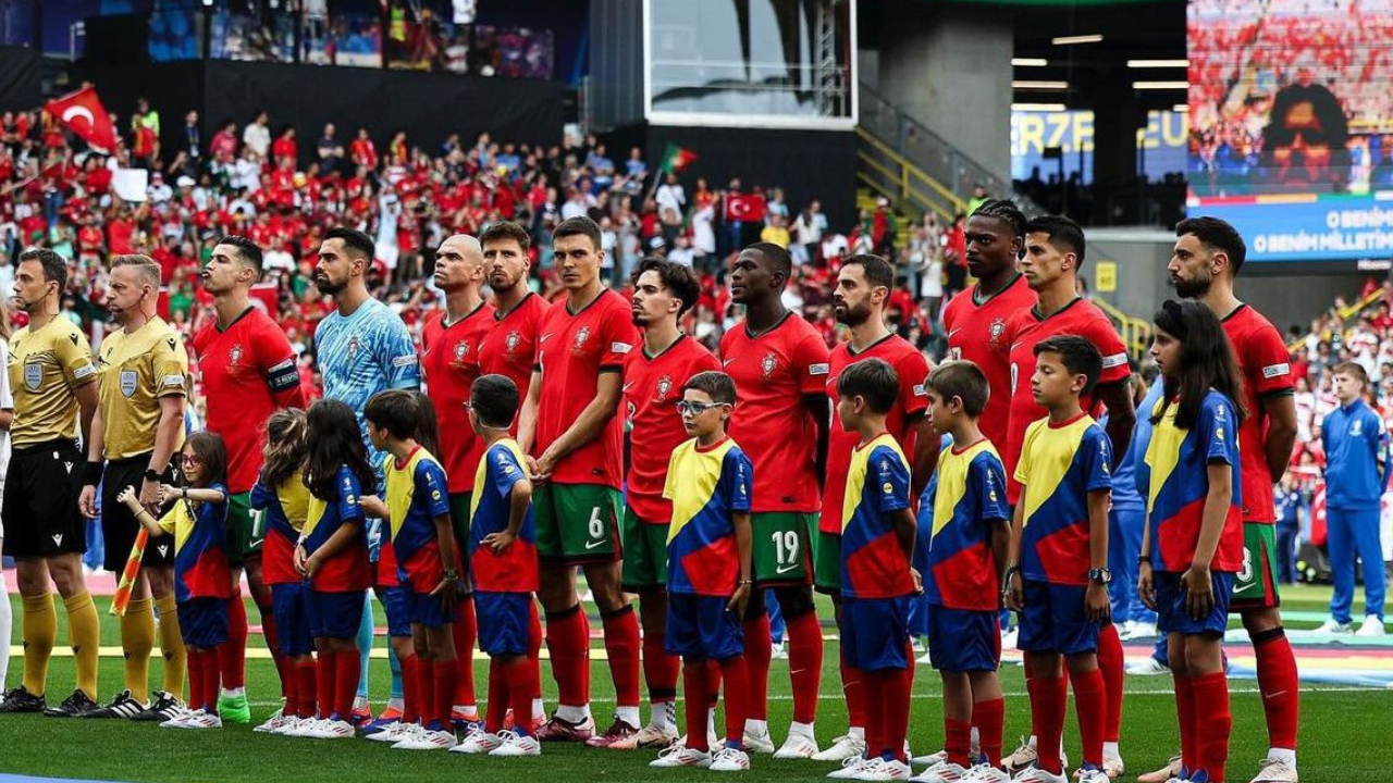 Tempat Menonton Portugal vs Polandia di UEFA Nations League 2024/25