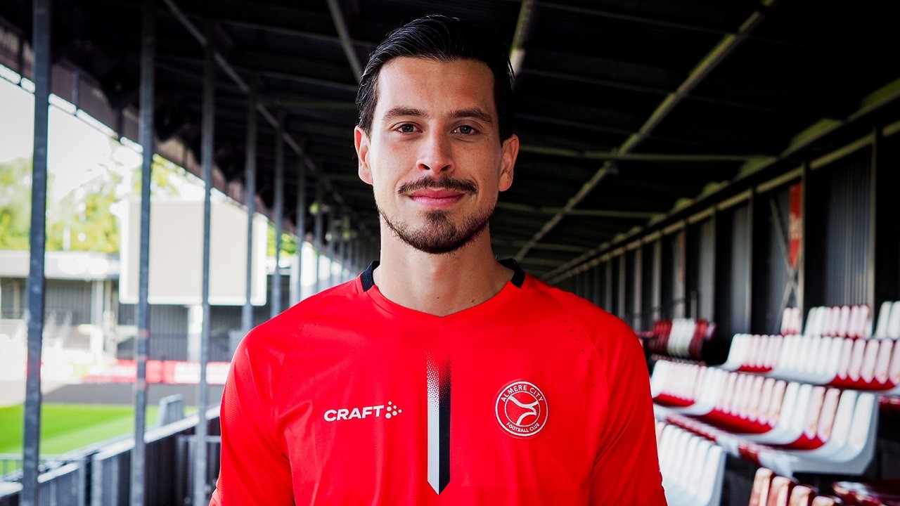 Thom Haye Bikin Pelatih FC Twente Pusing, Disebut Pemain yang Keras!