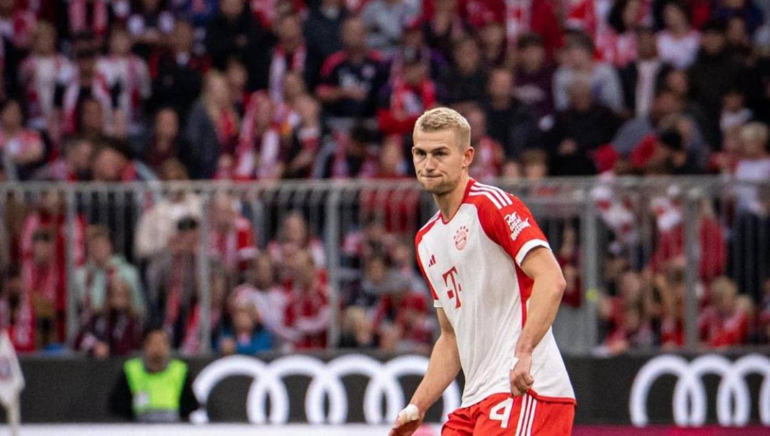 Resmi Gabung Manchester United, Matthijs de Ligt dan Noussair Mazraoui Jalani Tes Medis