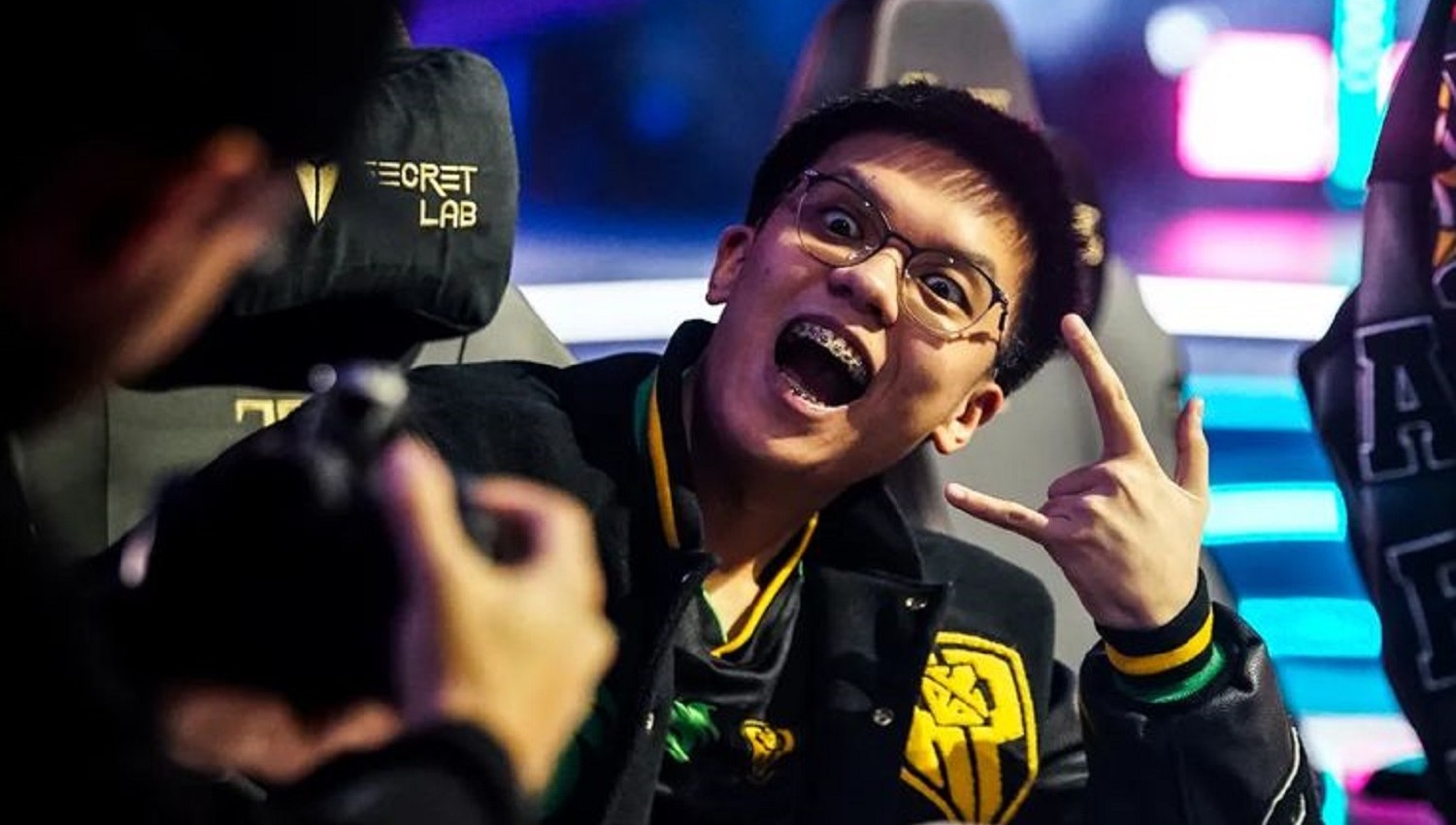 FlapTzy Bongkar Kelemahan Evos Glory dan Fnatic Onic di MSC 2024: Terlalu Remehkan Grup