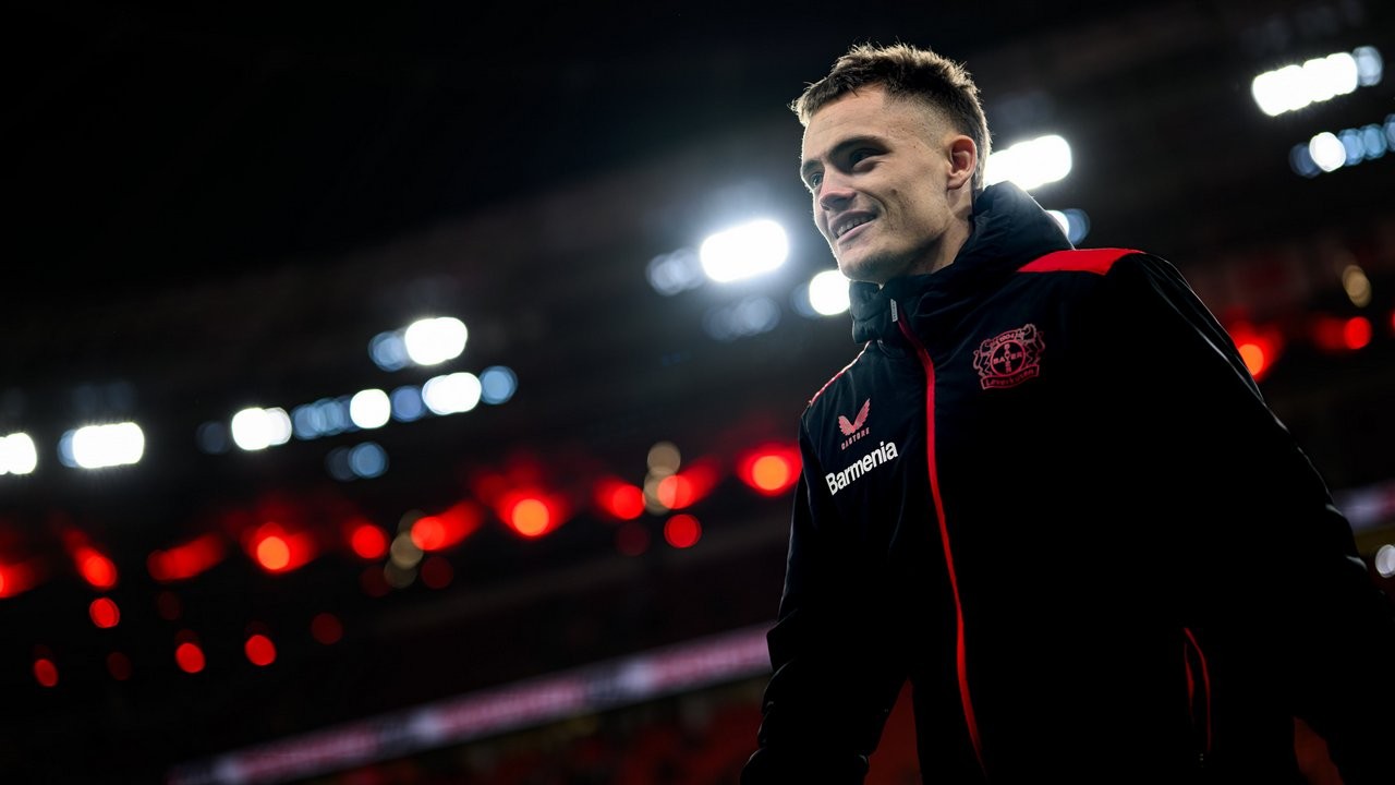 Susunan Pemain Leverkusen vs RB Salzburg di Liga Champions 2024/25 - Florian Wirtz Main