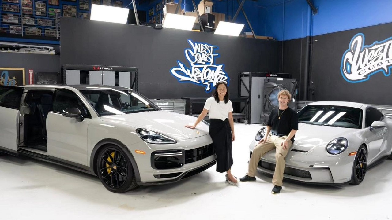 Mark Zuckerberg Pamer Mobil Modifikasi Porsche Jadi Minivan Mewah