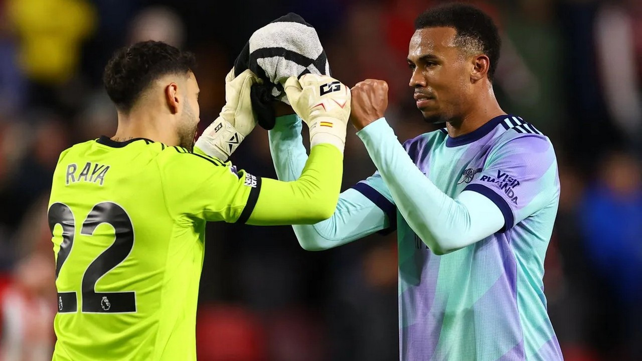 Klasemen Liga Inggris Pekan 19 2024/25 - Arsenal Pepet Liverpool