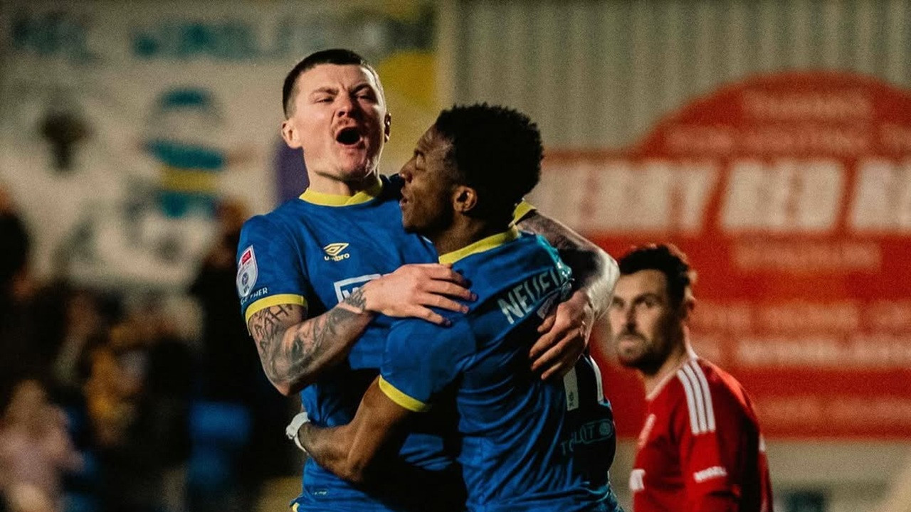 Prediksi AFC Wimbledon vs Gillingham di League Two 2024/25