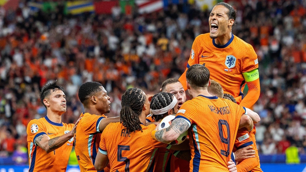 Prediksi Skor Hungaria vs Belanda di UEFA Nations League 2024 - Laga Sengit De Oranje dan Magyars