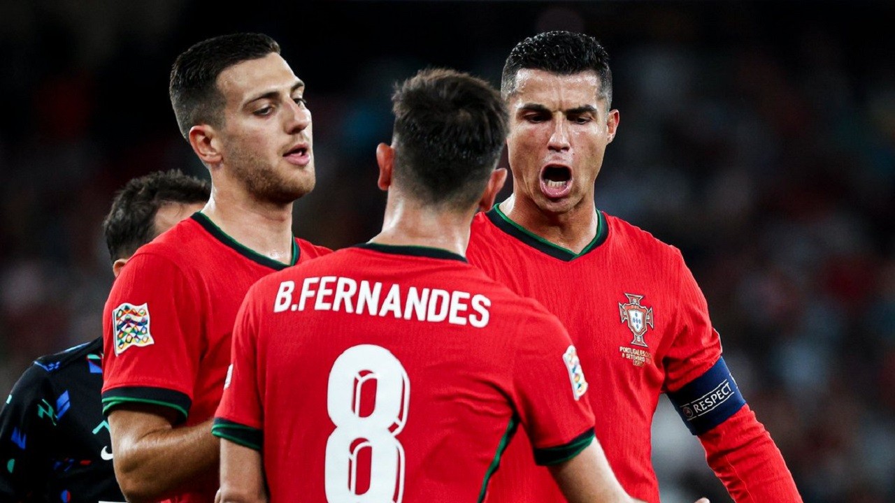 Bruno Fernandes Puji Performa Cristiano Ronaldo, Yakin Bisa Cetak 1000 Gol