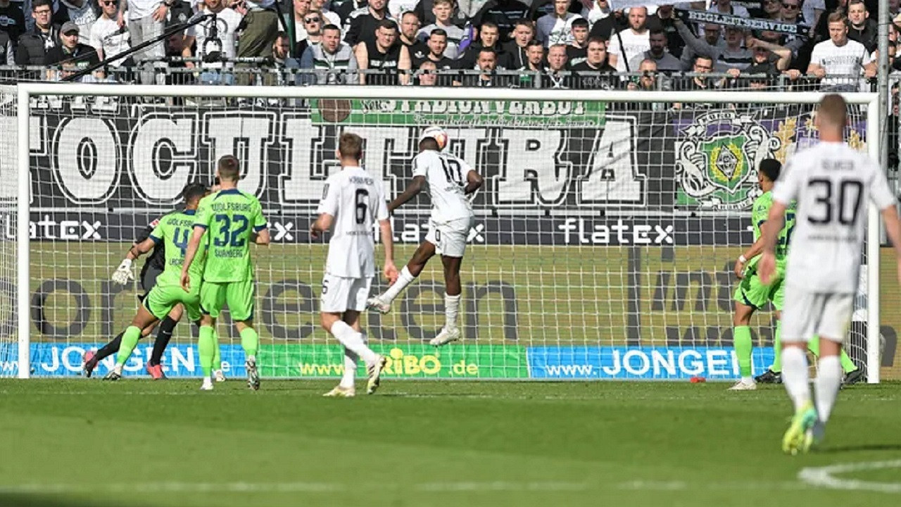 Head to Head Wolfsburg vs Monchengladbach di Liga Jerman 2024/25