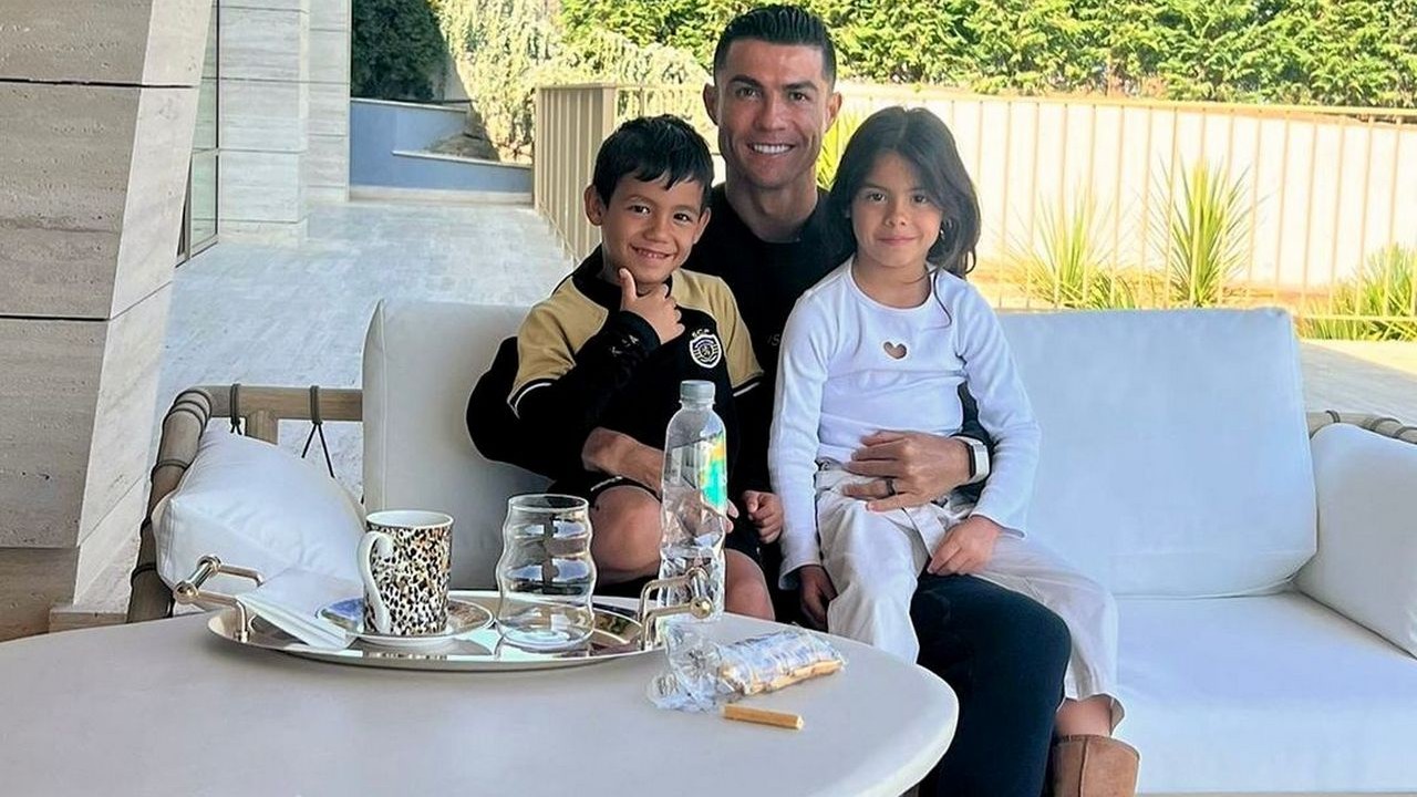Anak-anaknya Rindu Eropa, Cristiano Ronaldo Tinggalkan Al Nassr