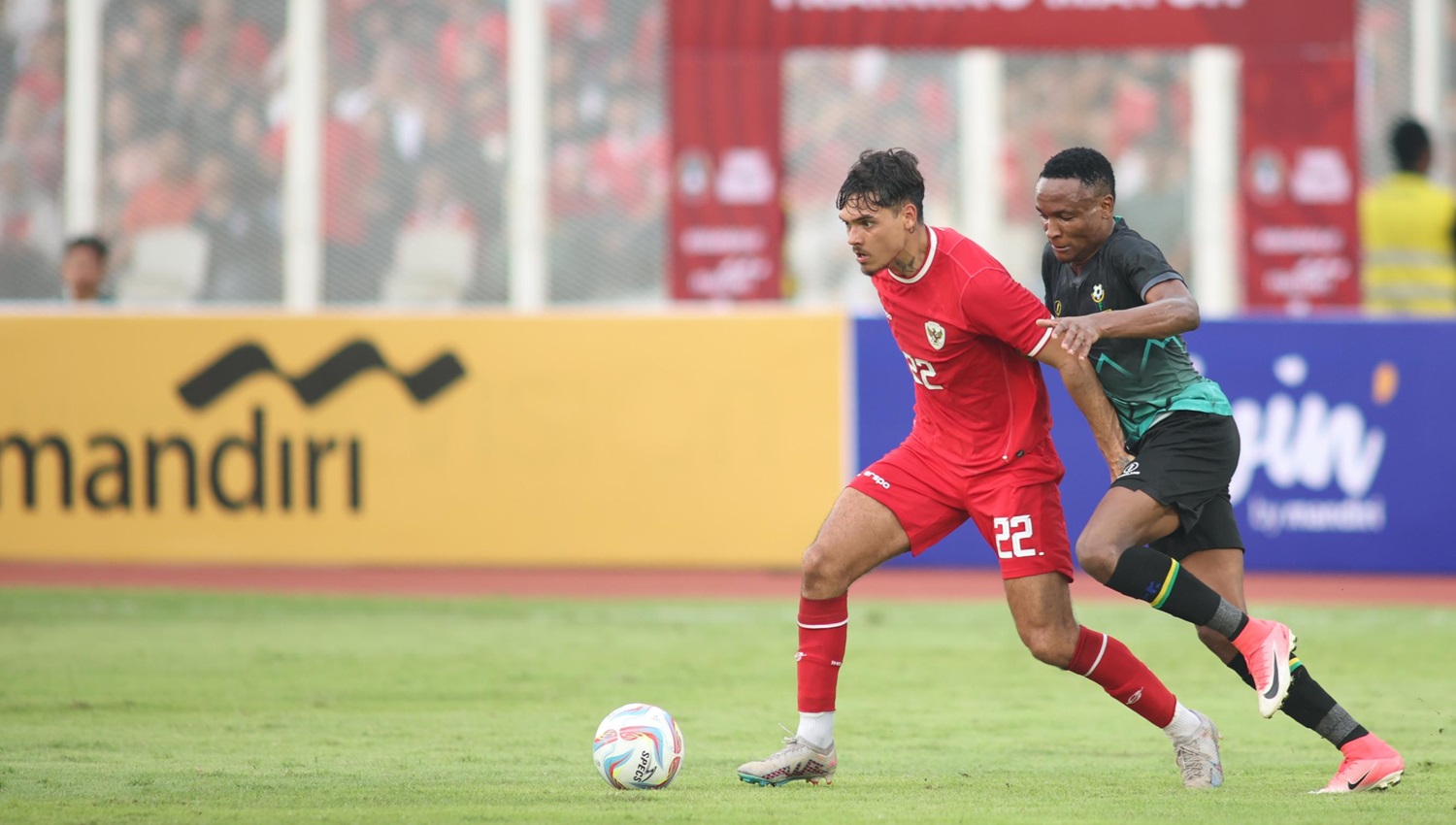 Teriakan Cewek Meriahkan Laga Uji Coba Indonesia vs Tanzania, Bio Paulin Iri dengan Nathan Tjoe