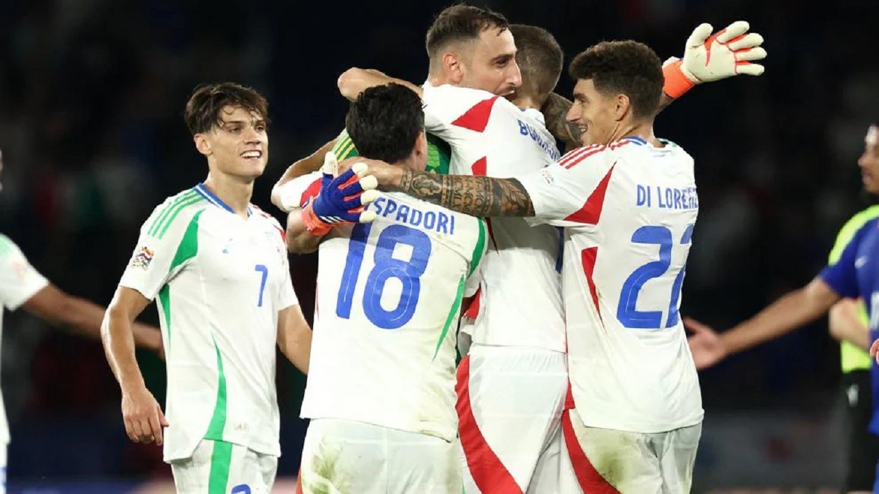 Momen Gol Cepat Prancis Ketika Gianluigi Donnarumma Belum Kelar Pakai Sarung Tangan