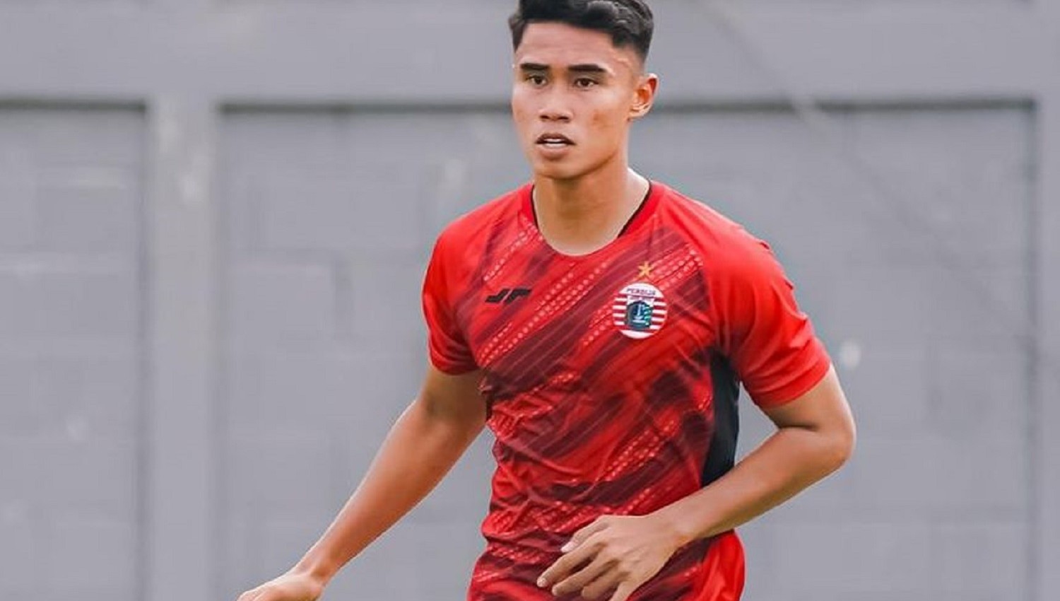 Jelang BRI Liga 1 2024/2025, Bek Persija Jakarta Muhammad Ferarri Tak Sabar Bermain di Hadapan Jakmania
