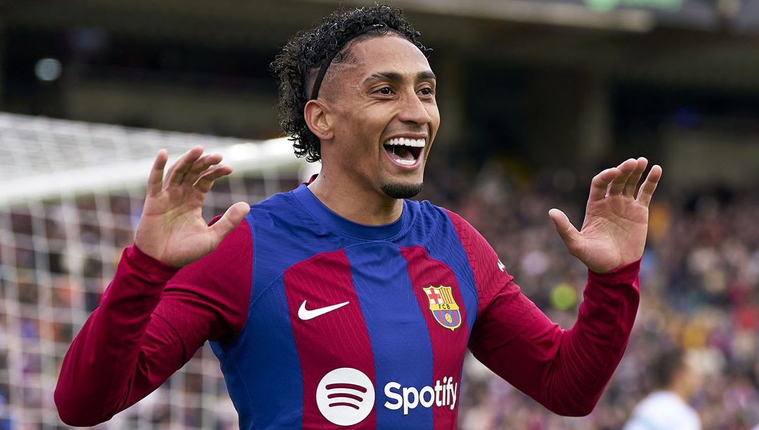 Laris Manis! 6 Klub Liga Primer Inggris Inginkan Raphinha dari Barcelona