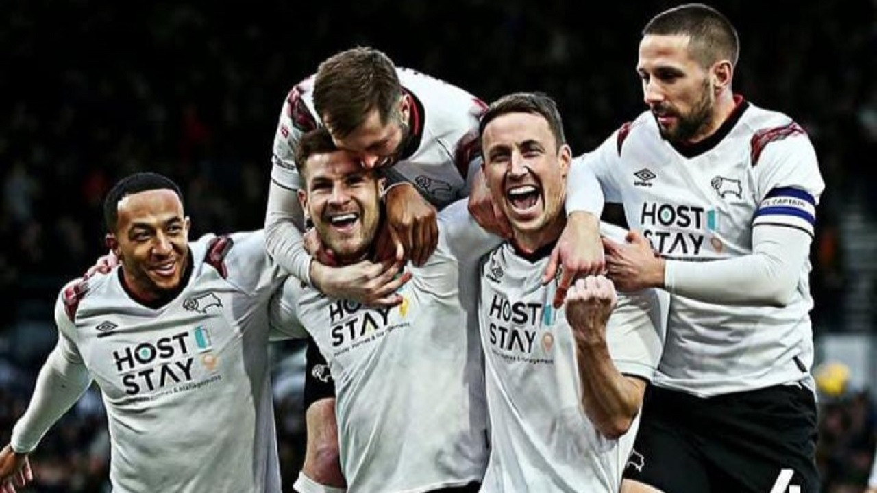 Tempat Menonton Leyton Orient vs Derby di Piala FA 2024/25