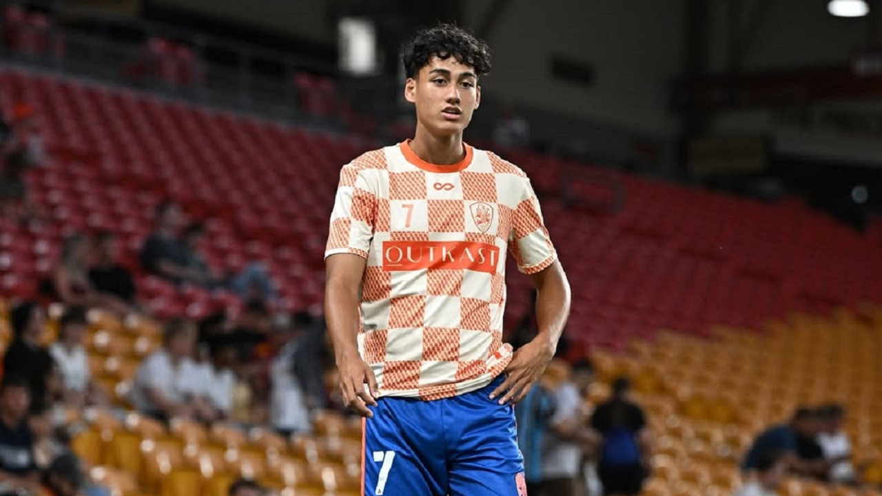 Prediksi Brisbane Roar FC vs Newcastle Jets di Liga Australia 2024/25 - Menanti Permainan Rafael Struick