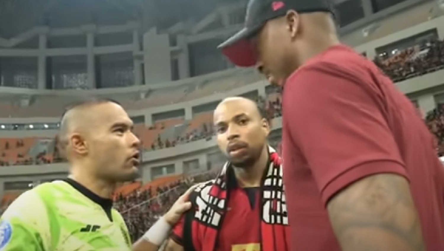 Persija Jakarta Punya Dua Kiper Berkualitas, Carlos Pena Pasang Siapa Jelang Lawan Persita Tangerang?