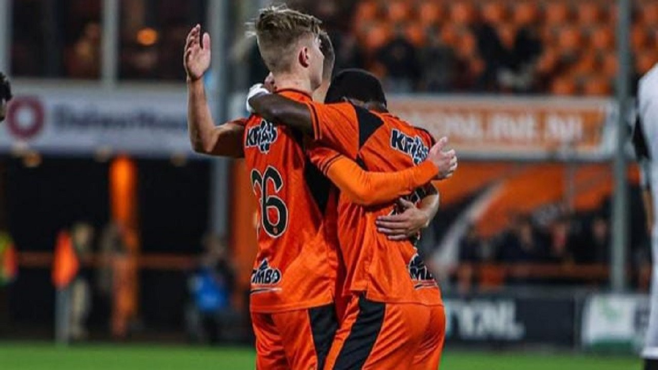 Prediksi FC Eindhoven vs FC Volendam di Eerste Divisie 2024/25: Ambisi Tim Tamu Pertahankan Posisi
