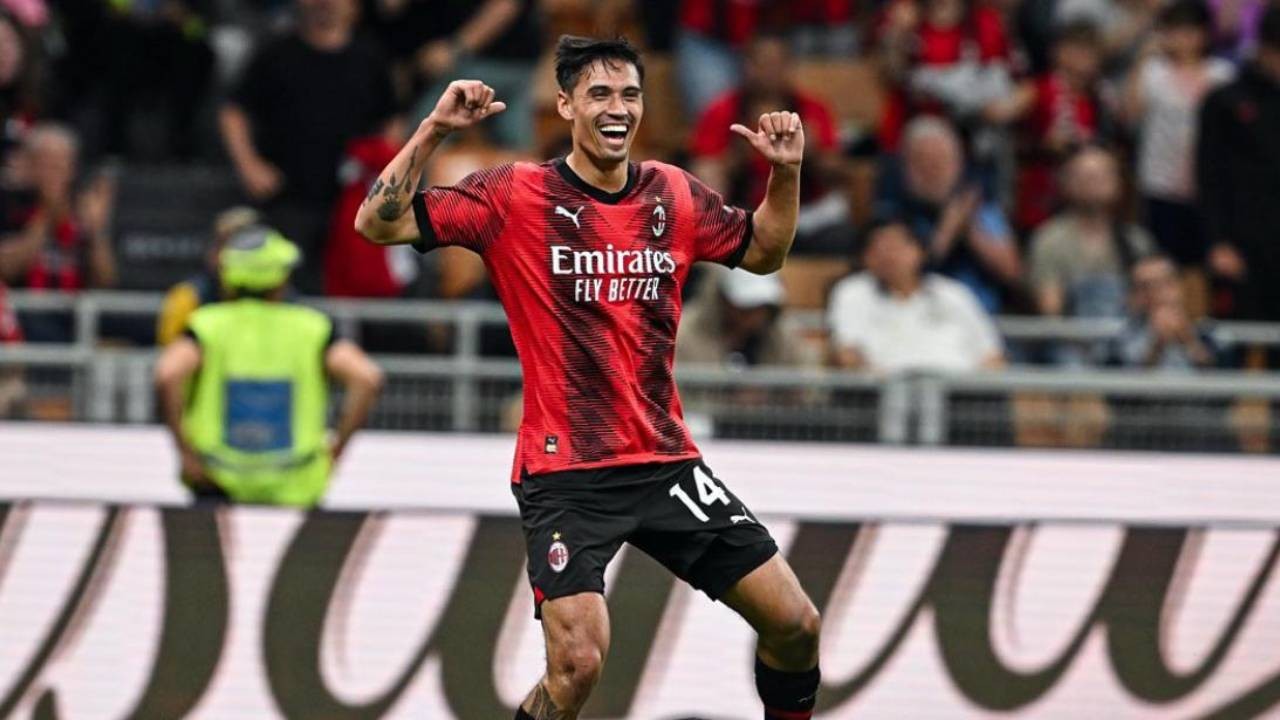 Cerita Tijjani Reijnders yang Lebih Pilih AC Milan Dibandingkan Barcelona