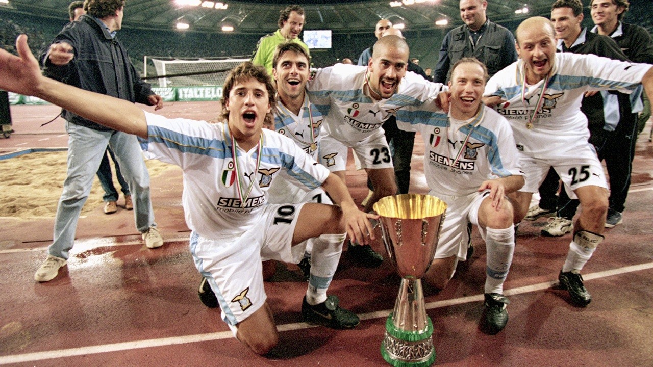 Sejarah Bola Hari Ini, Tsunami Trofi Lazio Berkat Kombinasi Amunisi Latin dan Balkan