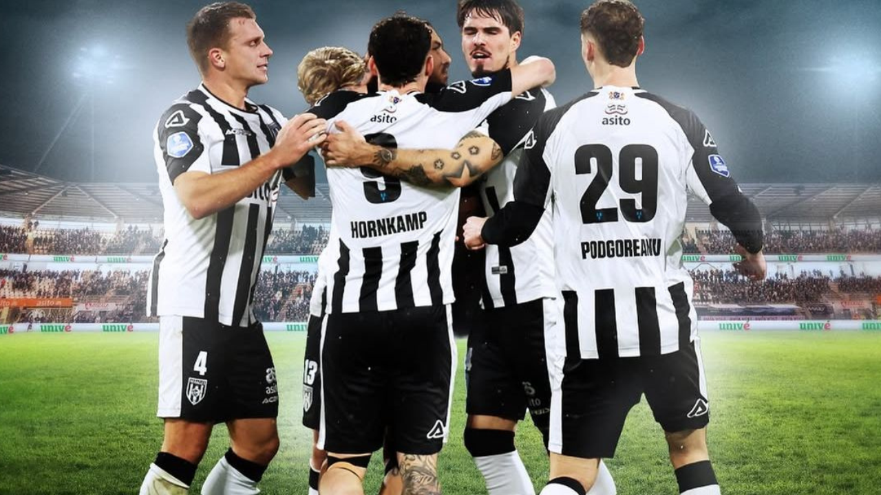 Tempat Menonton Heracles vs AZ di Piala KNVB 2024/25