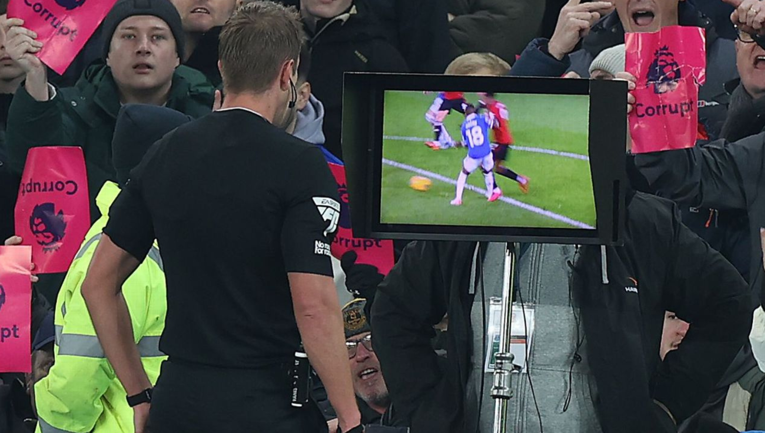 Jelang Manchester United vs Fulham, Wasit Liga Primer Inggris Punya Aturan Baru yang Ketat