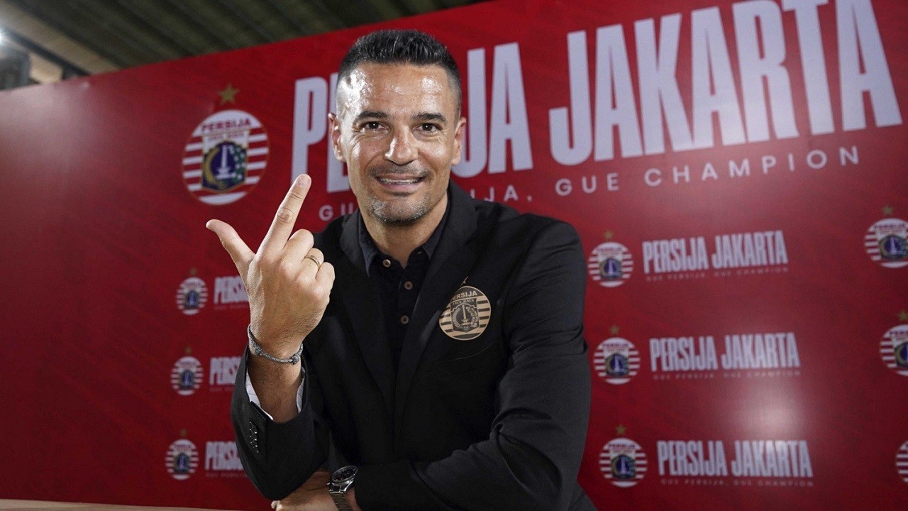 Persija Berambisi Tumbangkan Persib, Carlos Pena: Sudah Saatnya Bangkit!
