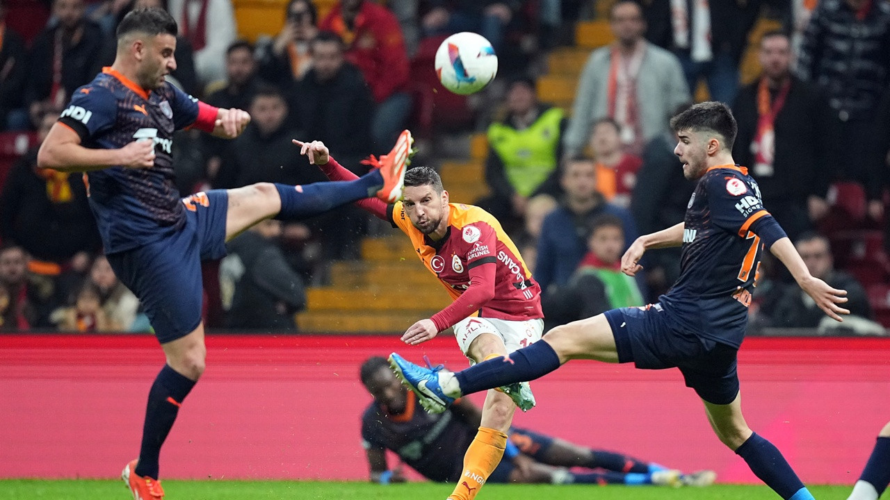 Prediksi Istanbul BB vs Galatasaray di Liga Super Turki 2024/25 - Mempertahankan Rekor Tak Pernah Kalah