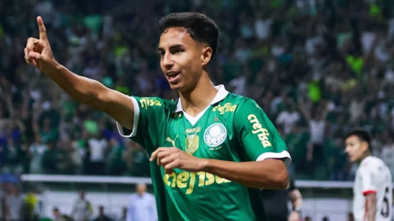 El Clasico di Bursa Transfer: Real Madrid vs Barcelona Rebut Wonderkid Asal Brasil Berusia 18 Tahun