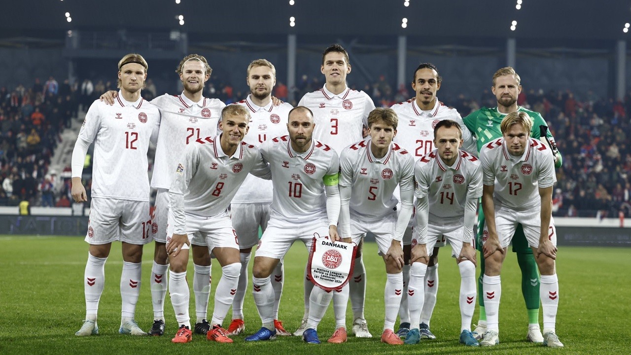 Hasil Pertandingan Serbia vs Denmark di UEFA Nations League - Schmeichel Heroik, Tamu Lolos 8 Besar