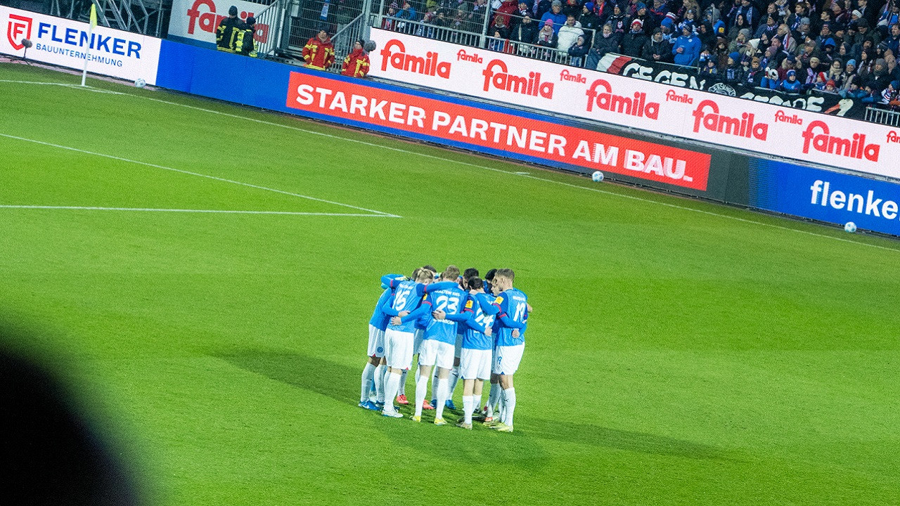 Susunan Pemain Wolfsburg vs Holstein Kiel di Liga Jerman 2024/25