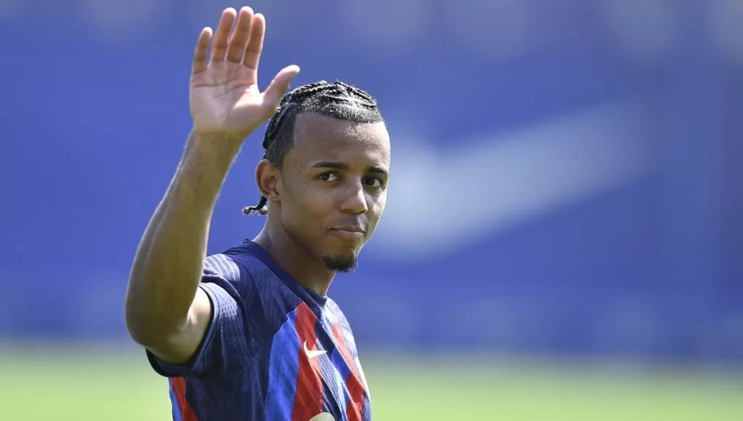 Demi Selamatkan Krisis Finansial, Bintang Barcelona Bakal Dilepas ke Liga Arab