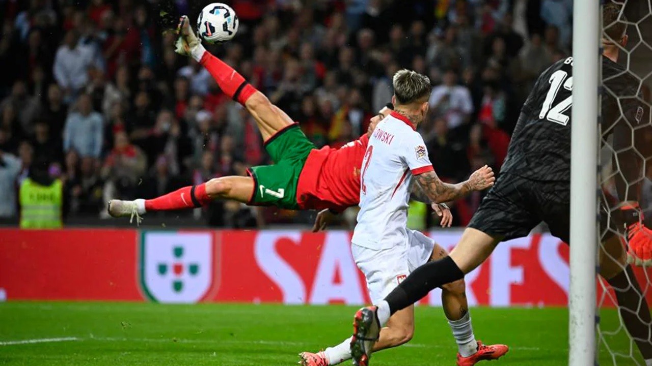 Hasil Portugal vs Polandia di UEFA Nations League - Cristiano Ronaldo Brace, Selecao Pesta Gol 5-1