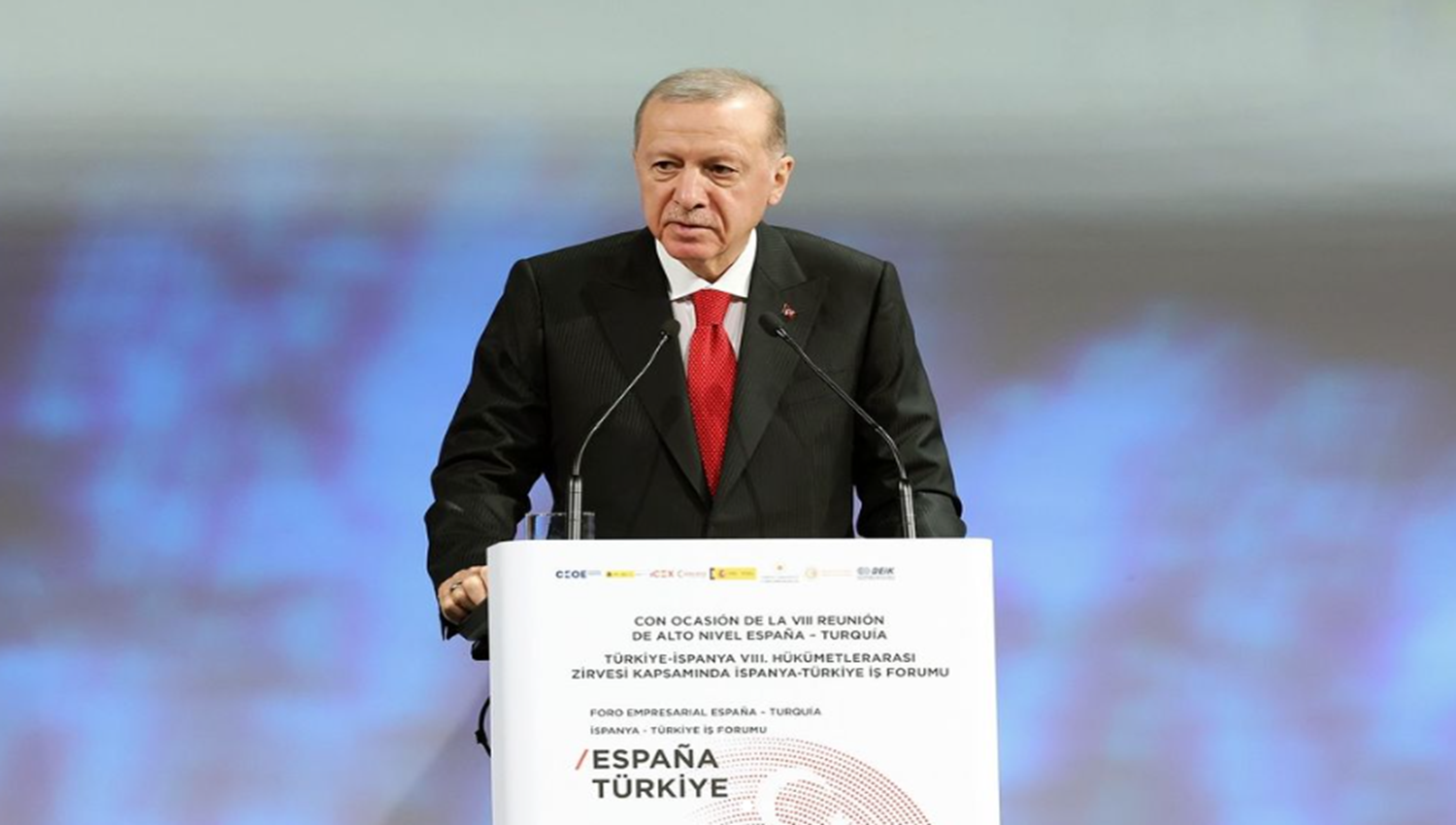 Recep Tayyip Erdogan Datang Langsung Tonton Belanda vs Turki, Buat Gertak Pemain?