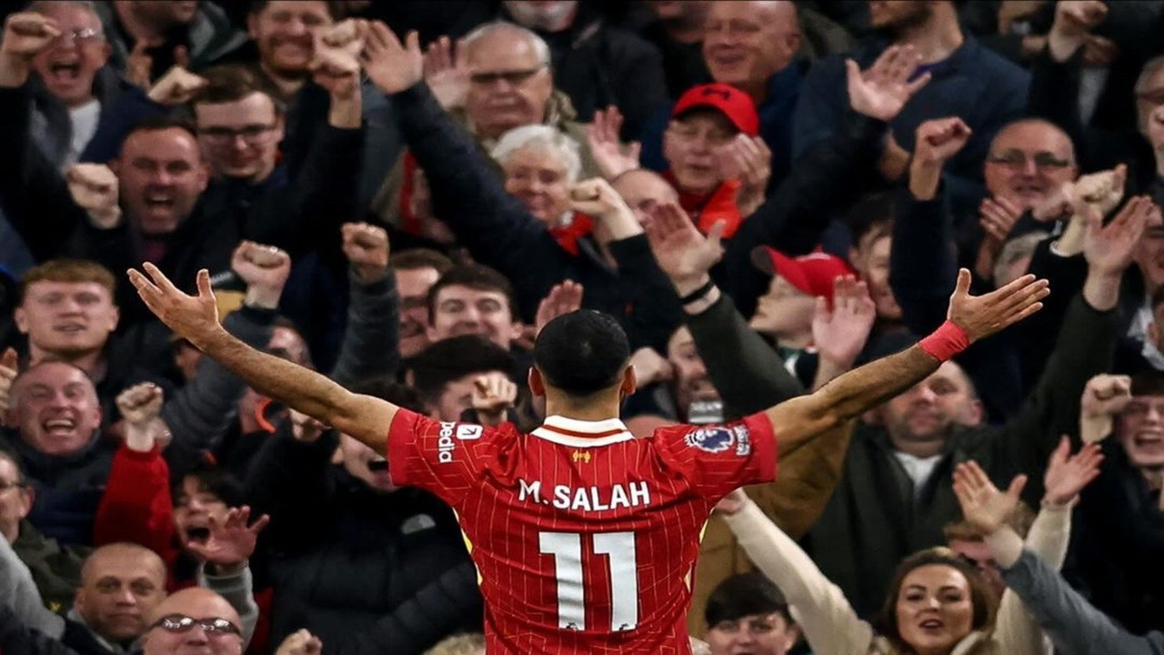 Digoda PSG, Mohamed Salah Diimingi Gaji Rp8,4 Miliar per Minggu!
