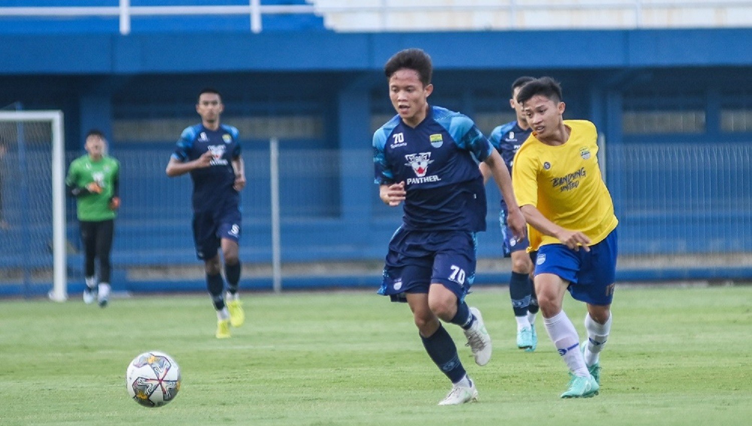 Supporter Klub Liga 1 Dukung 8 Kuota Asing, Bentrok dengan Para Pemain Lokal?