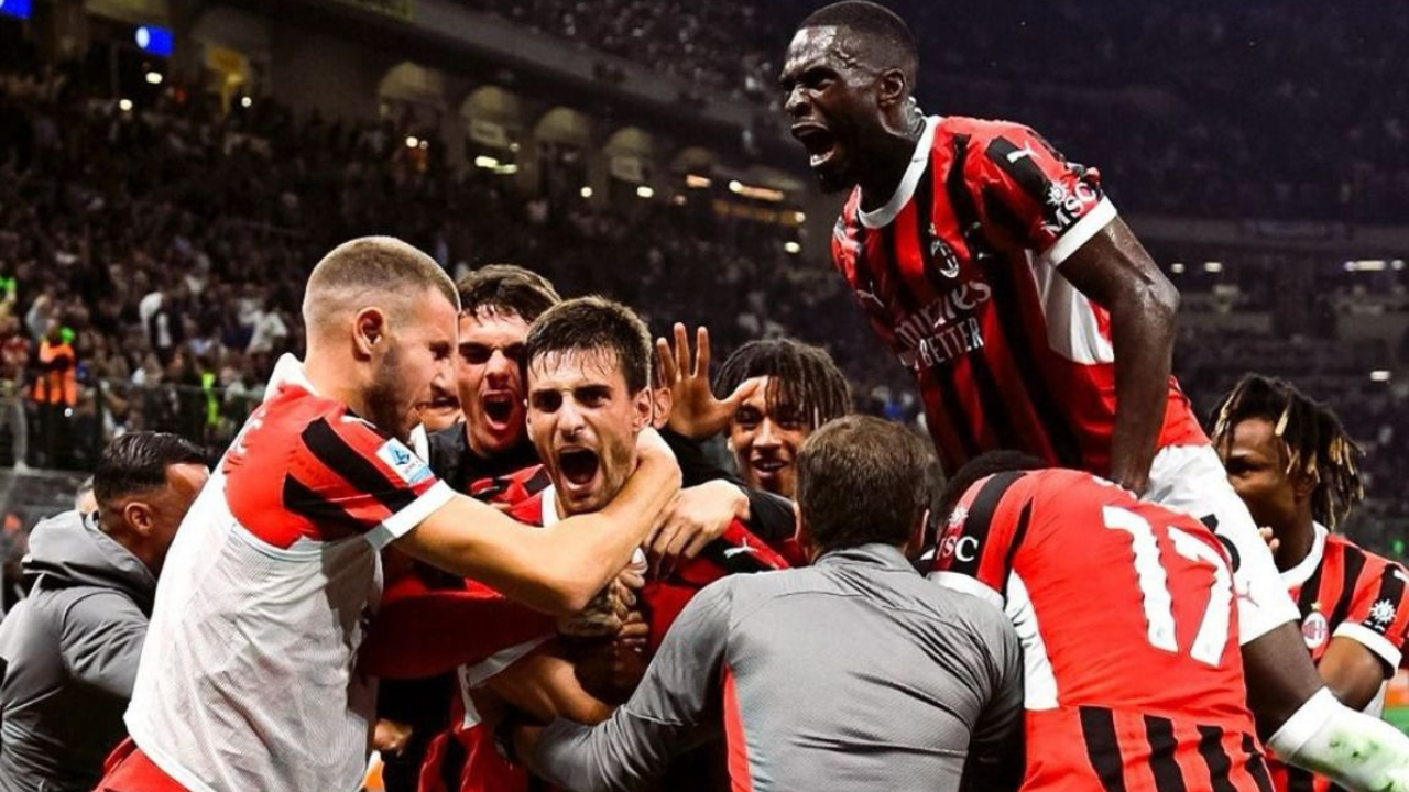 Pesan Sang Legenda Buat AC Milan: Lupakan Saja Scudetto Itu!