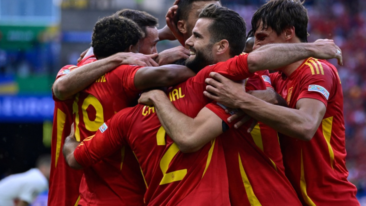 Laga Spanyol vs Denmark Jadi Panggung Para Peraih Medali Olimpiade