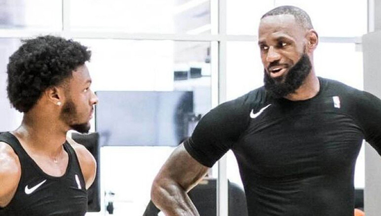 LeBron James Akui Pernah Kasari Bronny Sebanyak 6 Kali, Demi Latih Mental dan Fisik Sang Anak