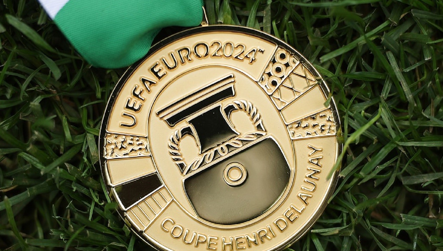 Euro 2024: Adu Kutukan Spanyol dan Inggris, Mana yang Lebih Sial?