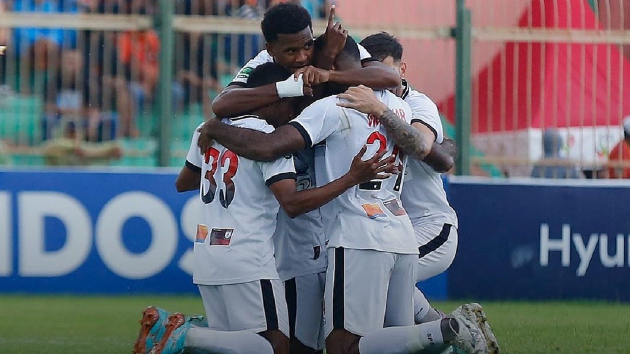 Hasil Pertandingan Persibo vs Persipura di Liga 2 2024/25 - Mutiara Hitam Menang Lagi!
