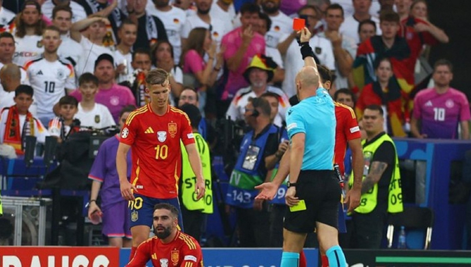 Perempat Final Euro 2024 Spanyol vs Inggris, Wasit Keluarkan 18 Kartu