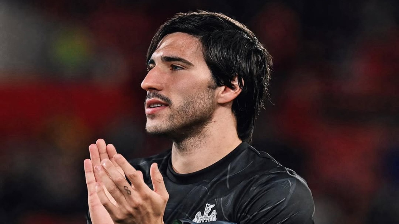 Newcastle Ogah Lepas Sandro Tonali, Cegah Keuntungan Instan Man Utd dan Chelsea
