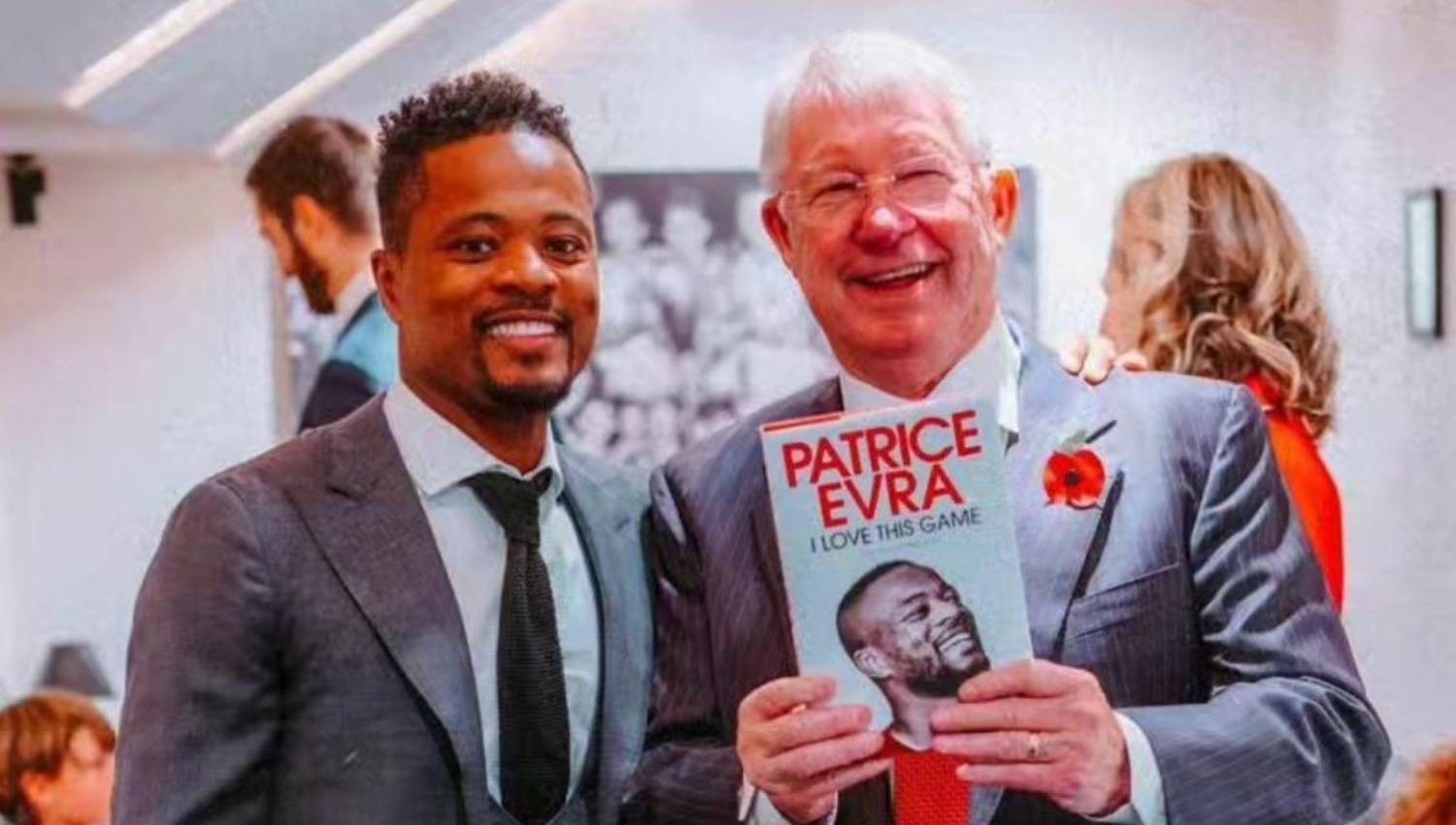 Tak Terima Dituduh Cuekin Keluarga, Patrice Evra Ajukan Banding ke Kuasa Hukum
