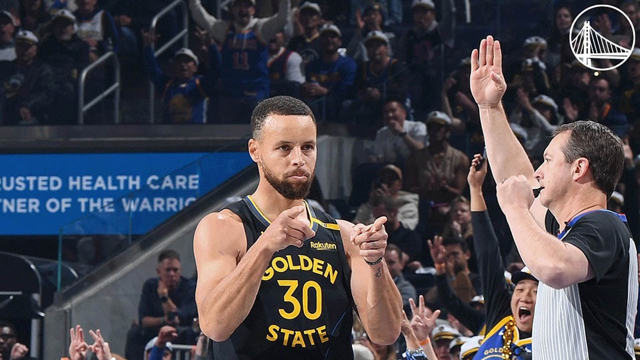 Stephen Curry Mengamuk, Cetak 37 point, Bawa Warriors Bungkam Klay Thompson dan Mavericks