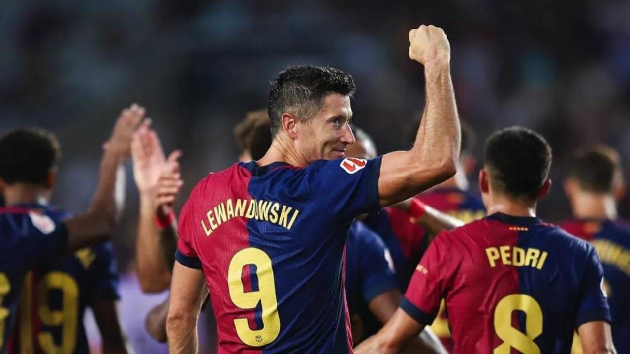 Jadwal Deportivo Alaves vs Barcelona di Liga Spanyol 2024/25 - Robert Lewandowski Bidik Gol ke-50